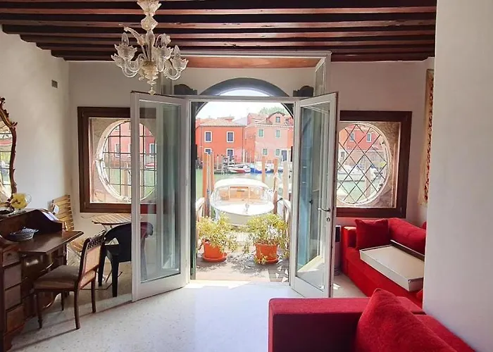 Elisabeth Waterfront Apartment